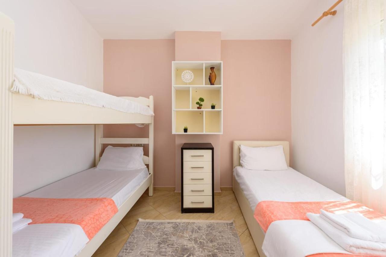 Veliu's Apartamento *